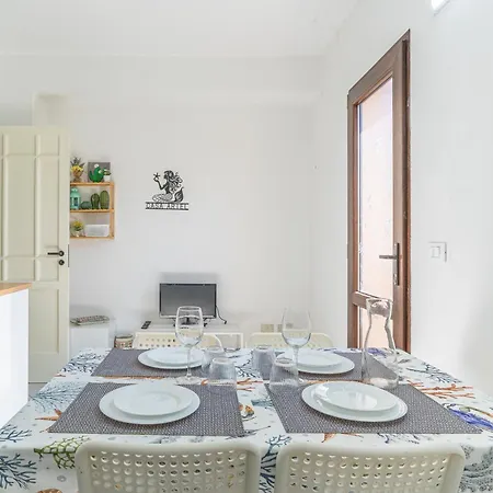 Casa Ariel Avola